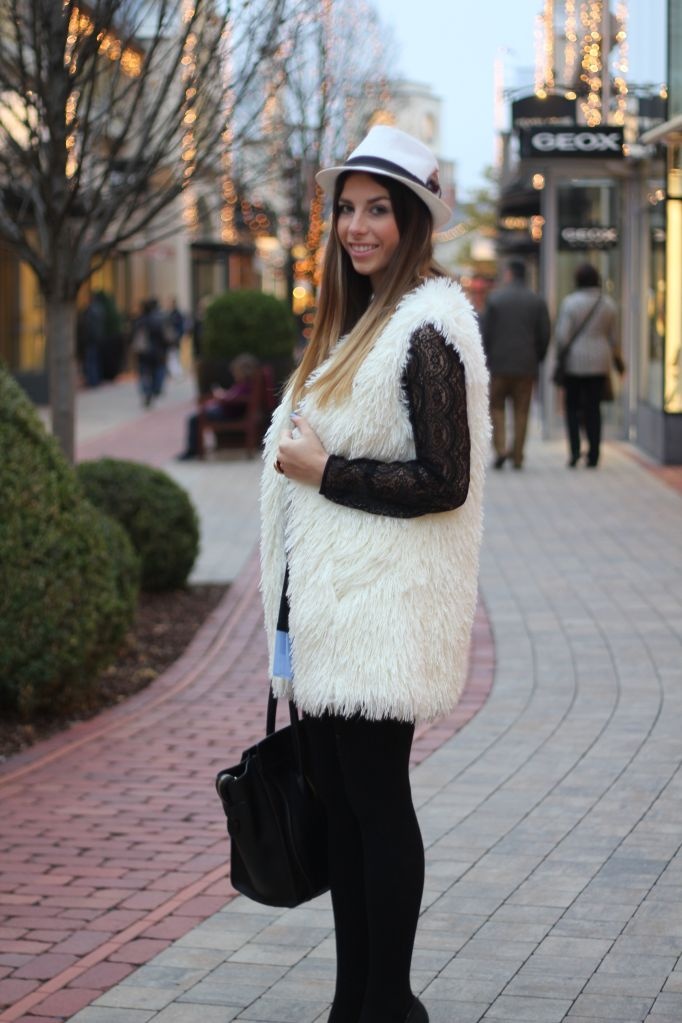 white fur west c&a